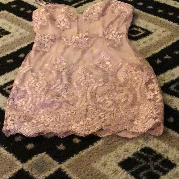 Mauve mini embroider pattern dress - Picture 4 of 6